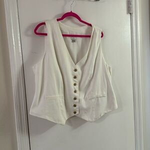 White vest a new day xxl